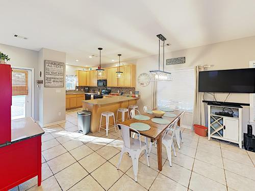 328 Hidden Lakes Way Home