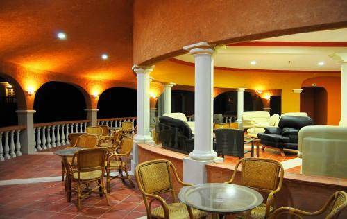 Hostal Herdade Lago Real