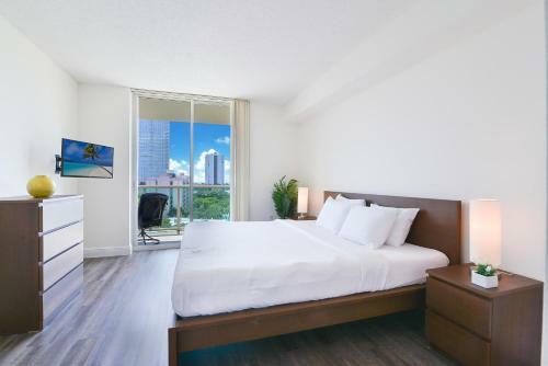 Aparthotel 1, 2 And 3 Bedroom Miami Ocean Apartments
