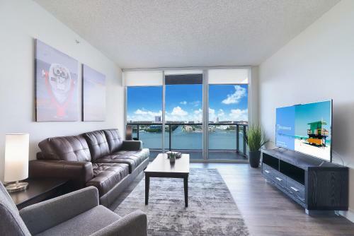 Aparthotel 1, 2 And 3 Bedroom Miami Ocean Apartments