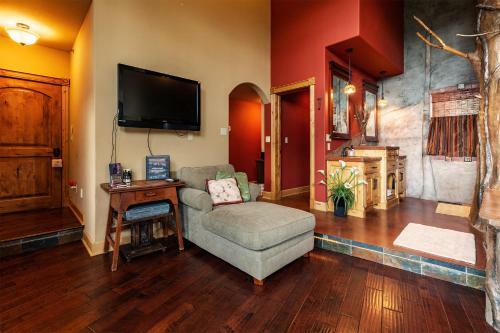 Bed & Breakfast Talus Rock Retreat