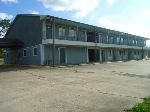 Posada Economy Inn Carencro