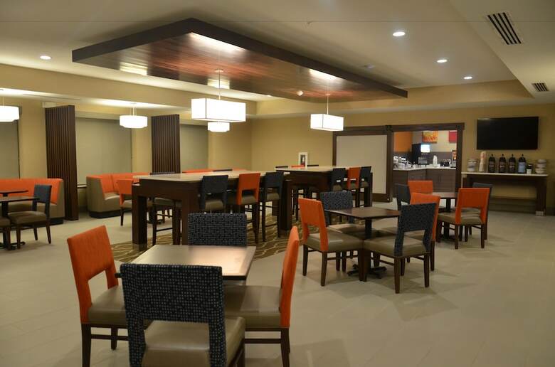 Hotel Comfort Suites Florence - Cincinnati South