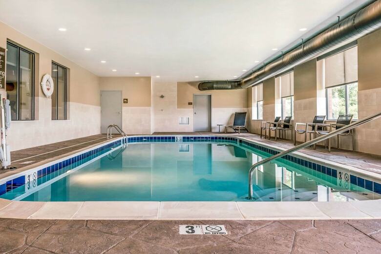 Hotel Comfort Suites Florence - Cincinnati South