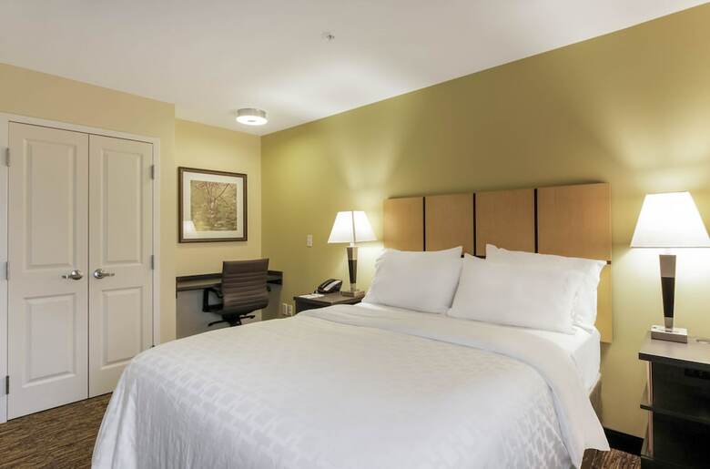 Hotel Candlewood Suites - Brighton