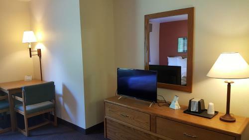 Hotel Americas Best Value Inn & Suites - Norway