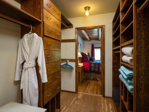 2 Bedroom - 10 Min. Walk To Plaza - Lumiere