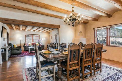 3 Bedroom - Secluded Mountain Views - Canyon River