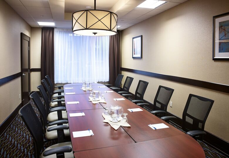 Hotel Holiday Inn Express And Suites Timmins