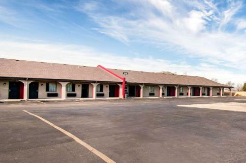 Hotel Rodeway Inn - Pauls Valley