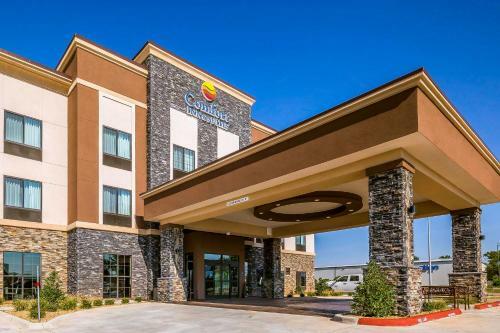 Hotel Comfort Inn & Suites Moore - Oklahoma City
