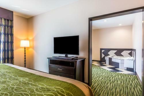 Hotel Comfort Inn & Suites Moore - Oklahoma City