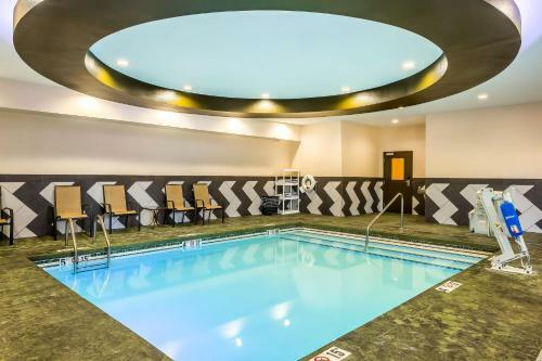Hotel Comfort Inn & Suites Moore - Oklahoma City