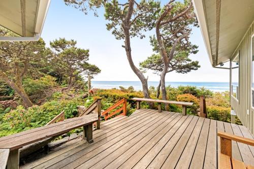 Beachcliff - Private Stairway To The Sand