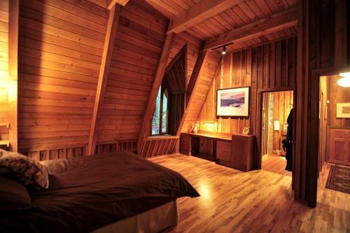 Forrest Lodge Four-bedroom Chalet