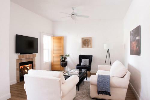 Hotel Amira Vacation Rentals