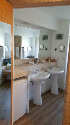 Hotel Amira Vacation Rentals