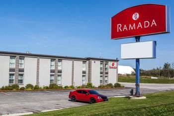 Posada Timmins Inn & Suites