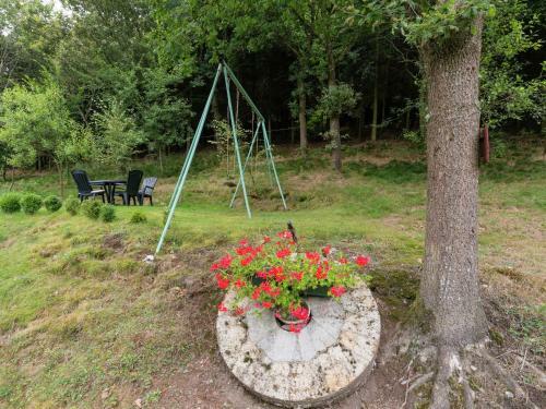 Lodge Holiday Home Moulin De Vellereux Mabompre