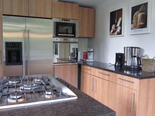 Holiday Home Le Manoir Hastiere Par Dela