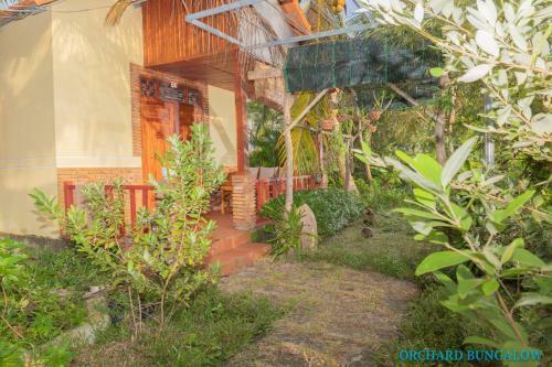 Lodge Orchard Fruit Farm Bungalow
