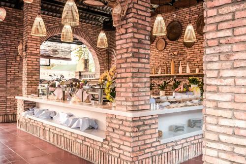 Hotel Palm Hill Resort