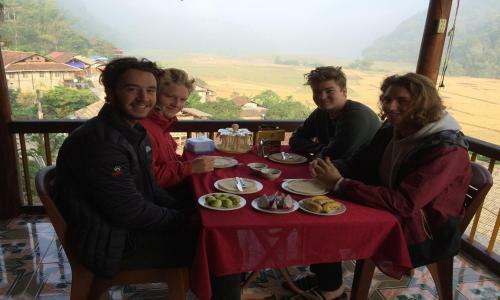 Hoang Nguyen Homestay Ba Be