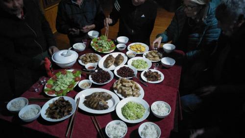 Bed & Breakfast Huyen Hao Homestay