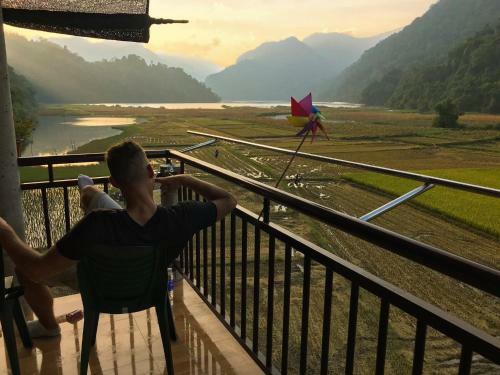 Bed & Breakfast Tr?n Th?c Homestay-ba B?