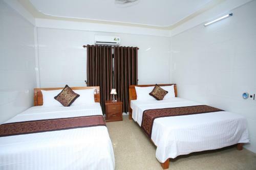Sky Hotel