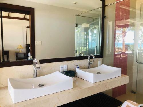 Hotel Golden Lotus Resort