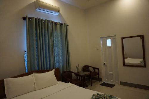 Minh Nhi Hotel