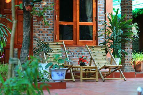 Tam Family Homestay