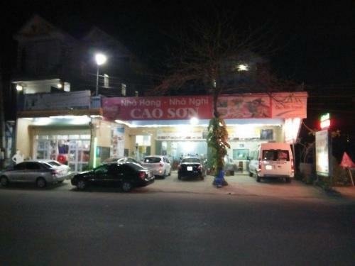 Hostal Cao Son Guesthouse & Restaurant