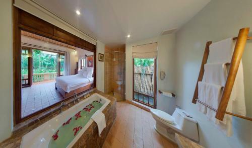 Hotel Emeralda Resort Ninh Binh