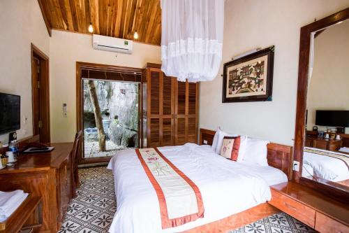 Hotel Mua Caves Ecolodge (Hang Mua)