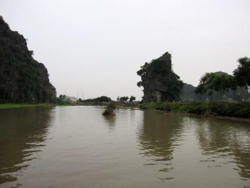 Hoa Luan Restaurant Hostel