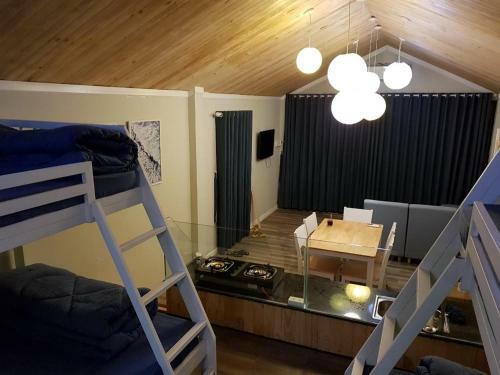 Hostal Phu Huy Guest House
