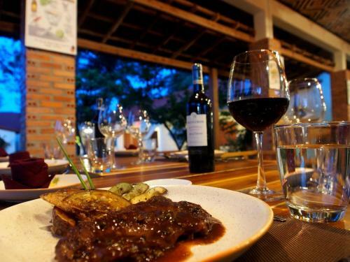 Hotel Hula Hula Beachfront Phu Quoc