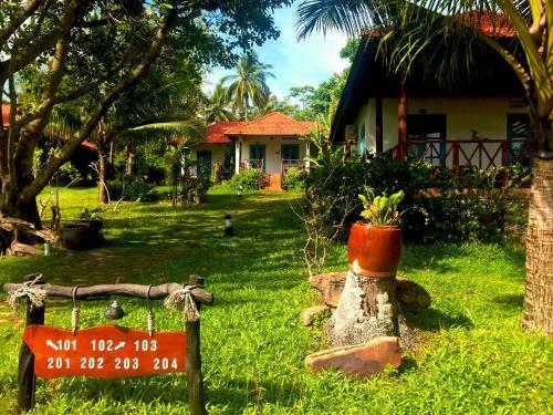 Hotel Phu Quoc Eco Beach Resort