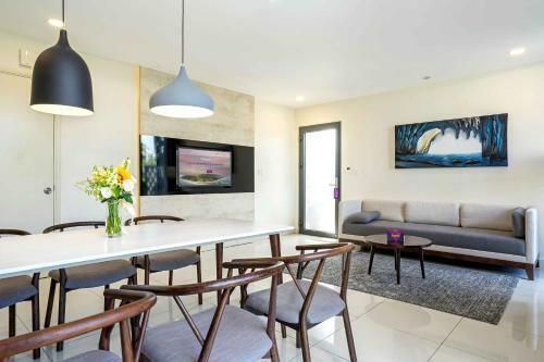 Hotel Oceanami Villas & Beach Club
