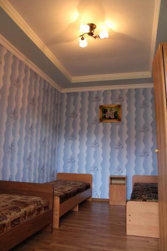 Hostal Guest House U Larisy
