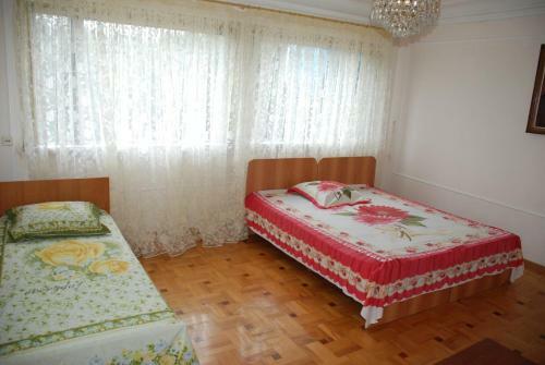 Hostal Guest House Lermontov
