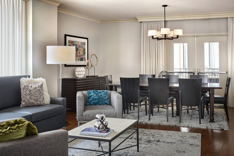 Hotel Renaissance Arts