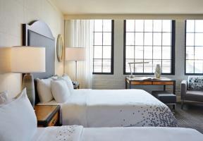 Hotel Renaissance Arts