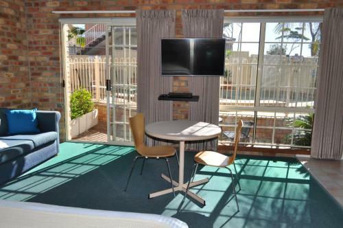 Aparthotel Mollymook Surfbeach Motel & Apartments