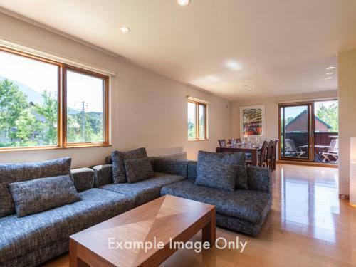 The Chalets At Country Resort