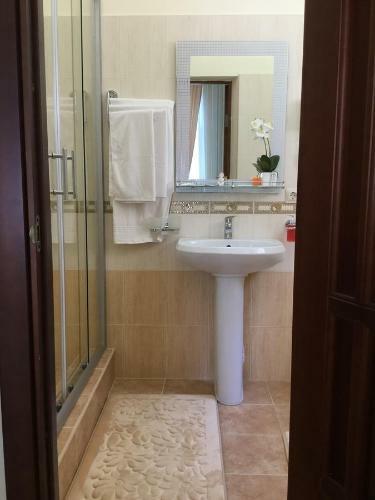 Hostal Guesthouse On Gulia 141