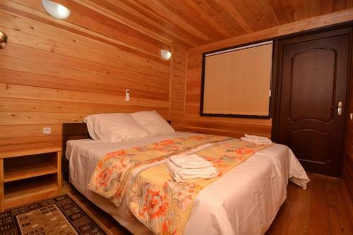 Hostal Guest House Wood House