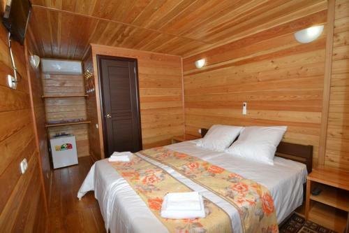 Hostal Guest House Wood House